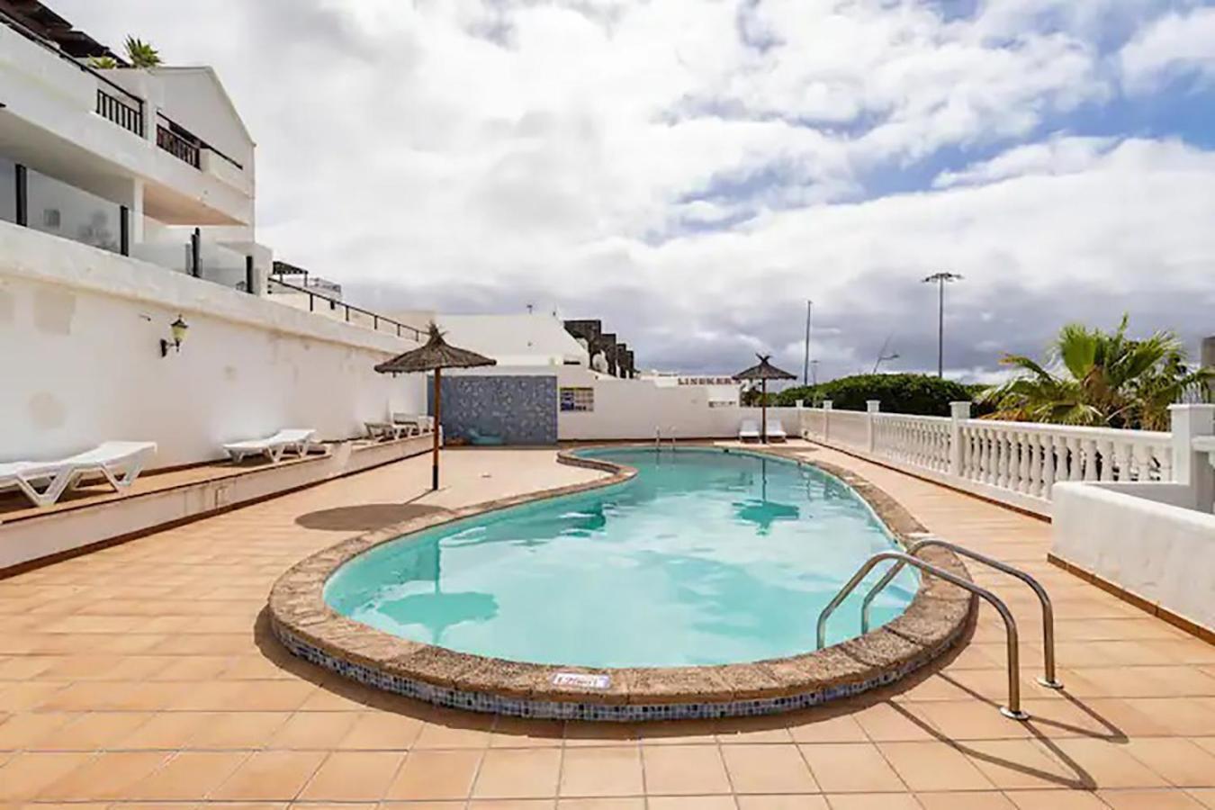 Casita De La Playa Apartment ปูแอร์โตเดลคาร์เมน ภายนอก รูปภาพ
